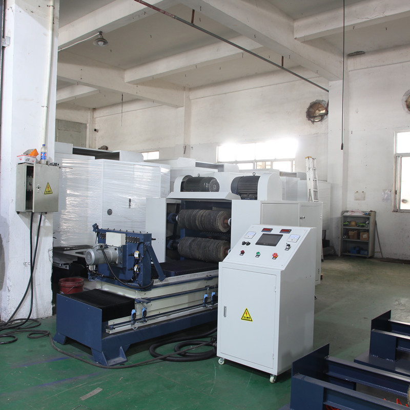 उच्च उत्पादकता के लिए स्वचालित ट्यूब पाइप पॉलिशिंग मशीन 32 मिमी 12.2KW 2000 मिमी